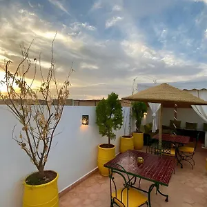 riad-iklil-77.marrakeshhotelsmorocco.com/