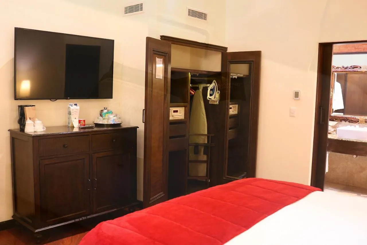 Camino Real Antigua Hotel